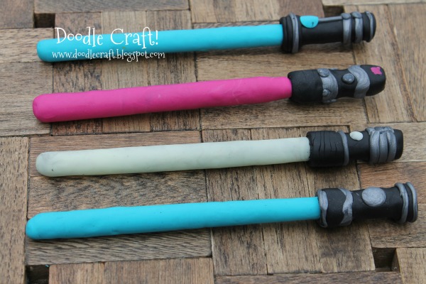 DIY Light Saber Pens by Doodle Craft!