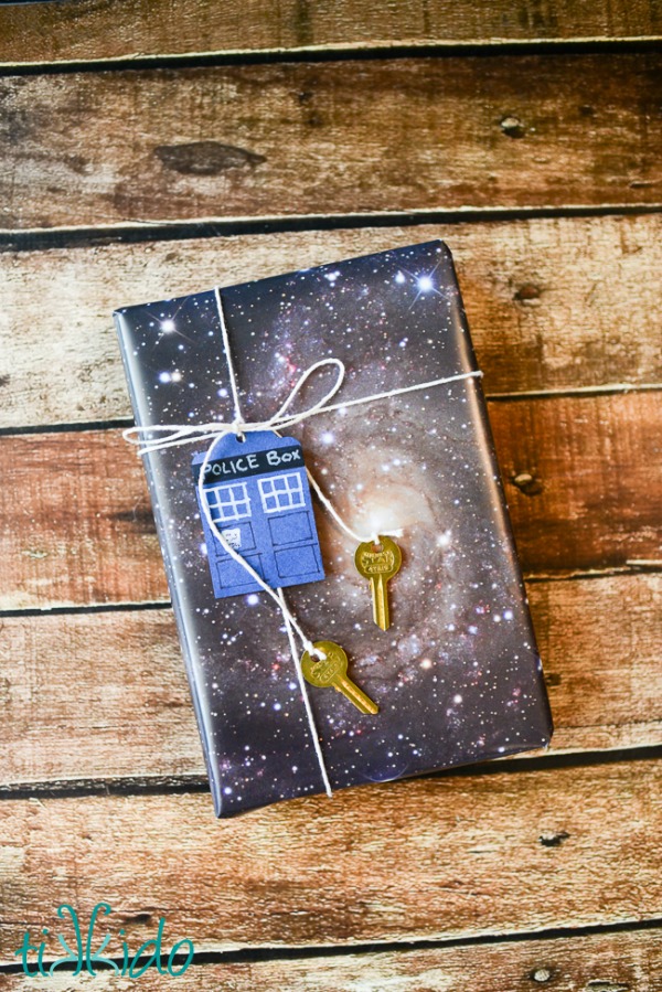 Doctor Who Gift Wrap