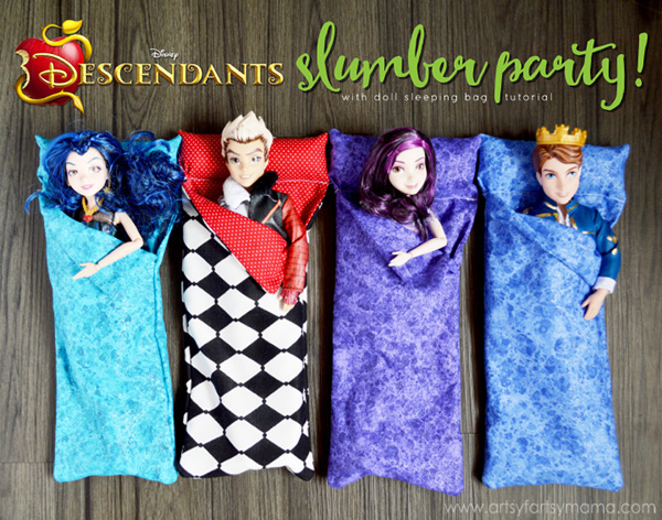 Disney Descendants Doll Sleeping Bags Tutorial by artsy fartsy mama