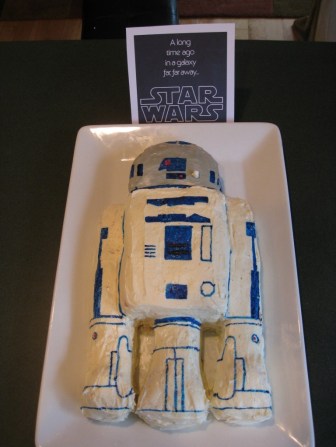 A Star Wars Birthday Cake by Nest of Posies