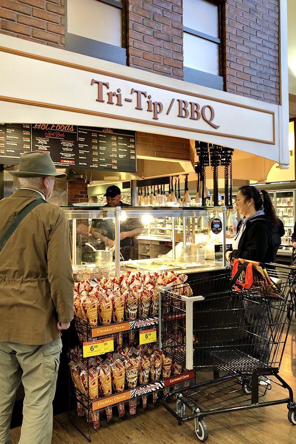 Tri-Tip & BBQ at Downtown San Diego Ralphs Grocery Store